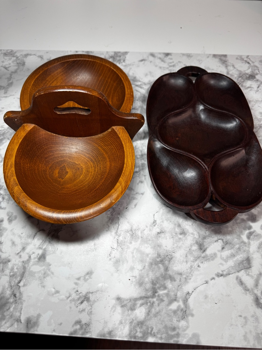 Lot of 2 Monkey Pod Light/Dark Wood Serving Bowls Tray